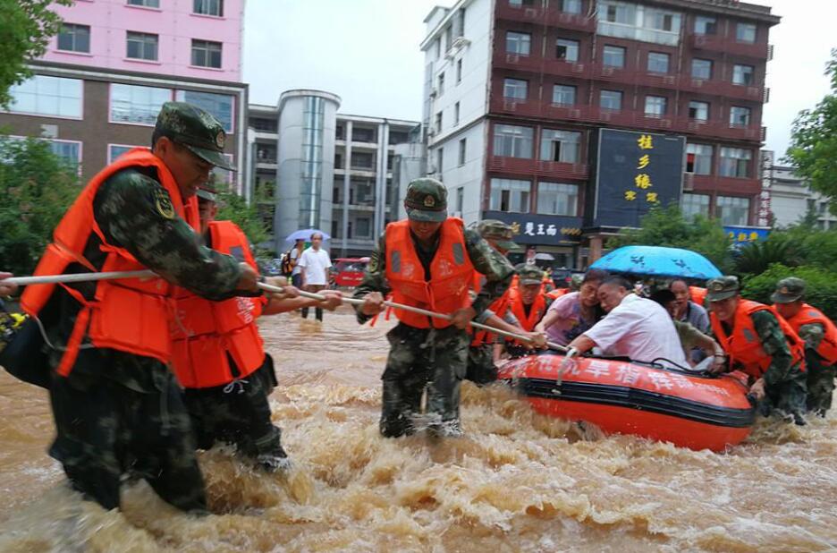 湖北暴雨.jpg